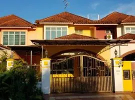 Zainul Homestay Skudai Jb