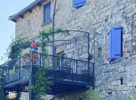 2 Bedroom Lovely Home In Pied-De-Borne