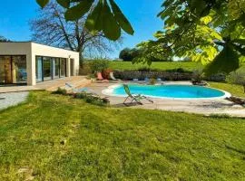 Charmante Maison Avec Piscine