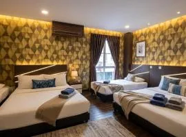 Hotel Taming Sari 707