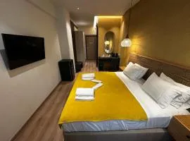 Syntagma Divine Guestrooms