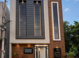 Hotel Pravas Inn, ξενοδοχείο σε Λάκναου