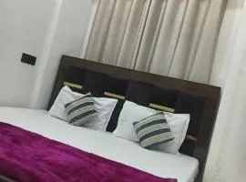 Hariom Home Stay