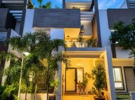 Lamp house 3-BHK Villa With Outdoor Jacuzzi And Terrace Sit Out