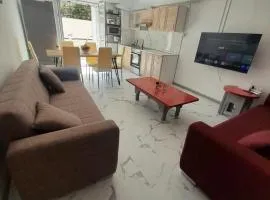 Loris apartment