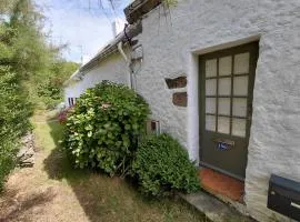 Maison Kerguerc'h - pretty little typical village