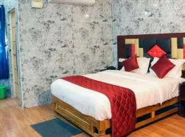 Anbu Grand Inn