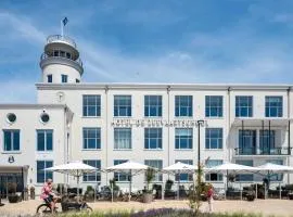 Hotel De Zeevaartschool
