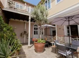 Orotava The Home - Vacational rental with the lifestyle of 1700 and the comfort of 2022