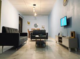 Seraya Homestay Semi-D w Private Yard - 15 mins KLIA, hotel v destinaci Sepang