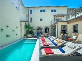 Owl Booking Villa Alvarez - 5 Min Walk to Old Town Center
