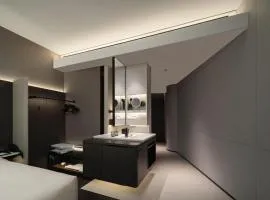 Atour Hotel Shanghai The Bund Yuyuan Subway Station