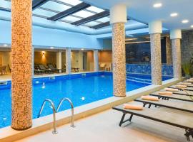 Predela LUX Aparthotel、バンスコのホテル