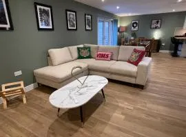 Stylish New Build 3-Bed House near Science Park