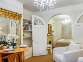 Stylish 'Duchess Suite' in Heart of Cambridge