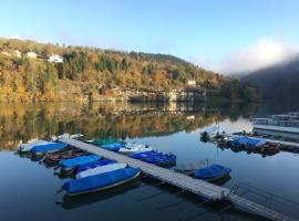 Maison du Lac - Séjour à la semaine, ваканционно жилище в Les Brenets