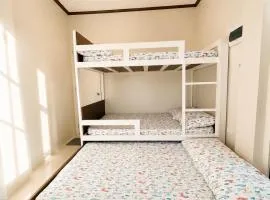 Gloria's Home Stay