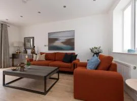 3BR Blackthorn Retreat Modern Hertfordshire Escape