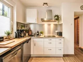 Apartment Wohnung Gartenblick by Interhome