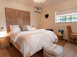 Seahorse Beach Bungalows, hotel di Fort Pierce