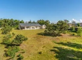 Holiday Home Tjorven - 400m from the sea by Interhome