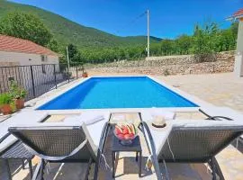 Holiday Home Ana by Interhome