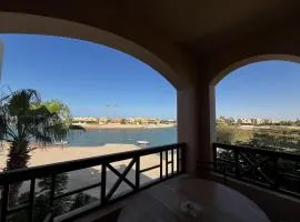 Peaks - Sabina El Gouna 2BR Pool - Lagoon
