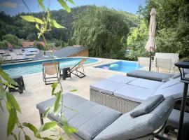 Vila Montana Valiug, hotelli kohteessa Văliug