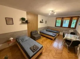 Carlos Apartman