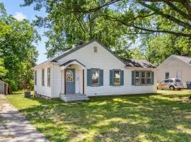 Sweet Cherry Escape | Charming 1930s 2BR Near Katy Trail & Daniel Boone Home