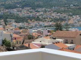 Diogenes Apartments