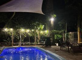 Casa Beira Rio, hotel v destinácii Araras