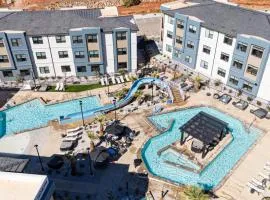 Suite Retreat with Pool Spa Gym and Tennis Court