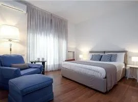 Starhost - GOLDEN APARTMENTS