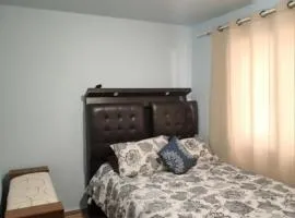 Casa Blanca ideal para familias y trabajo