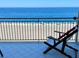 Double View Sea - beachfront