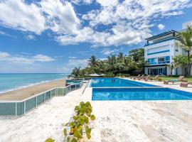 Arenas Beachfront Condos!, hotel a Sosúa