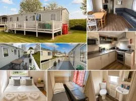 Singh Leite Holiday Home Near Beach & Pool