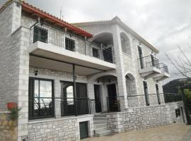 Papadeas Villas, holiday rental in Megáli Mandínia