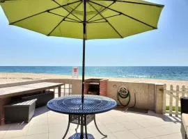 Las Brisas #8 Beachfront - On the sand and steps from Mannys for tacos & tequila