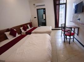 Khātu में, होटल Hotel CM Palace Khatu Shyam ji