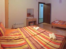 Baba I Dede, hotel v mestu Galičnik