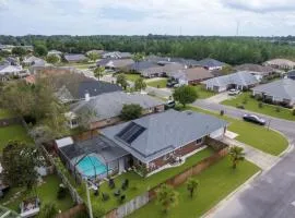 Family Milton Home with Private Pool