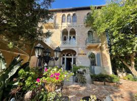 Villa Brown Moshava - a member of Brown Hotels, hotel em Jerusalém