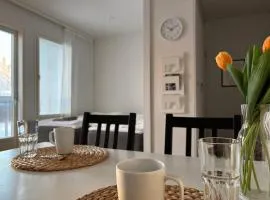 New Aurora Suite - 2 Beds, Near City Centre, WiFi, Free Street Parking, Self Check-in
