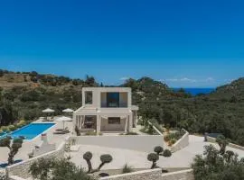 Euphoria Hill Luxury 3BR Villa with Private Pool & Sea View, By TK Premium Stays