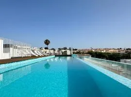 Prime - Shared Pool - 6 Guests - Albufeira