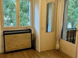 Nice Studio of 12 m2 Between Lake & Ski Slopes