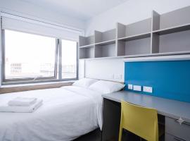 Ensuite Private Room in Dublin City Center, hotel sa Dublin
