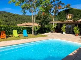 Villa spacieuse avec piscine à Rocher 180 m² 10 pers.